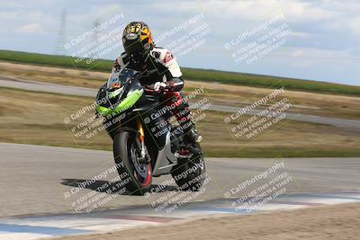 media/Apr-26-2024-TrackDaz (Fri) [[c4b677d280]]/B Group/120pm (Wheelie Bump)/